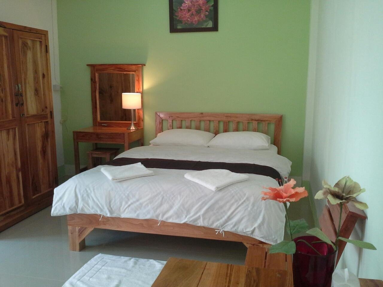 Double-bed room at Mali Home Place