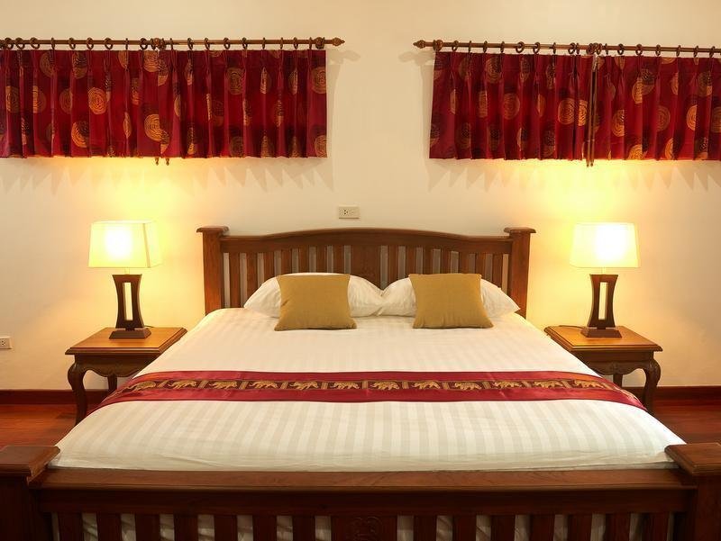 Double bedroom at Sara Beachfront Boutique Resort